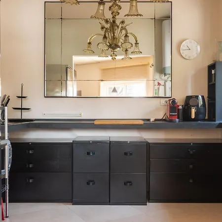 Spacious And Bright In The Center アパート *