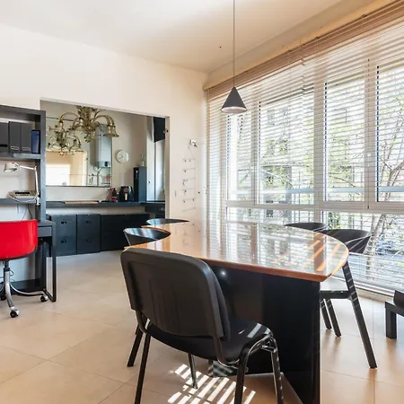Spacious And Bright In The Center * Milán